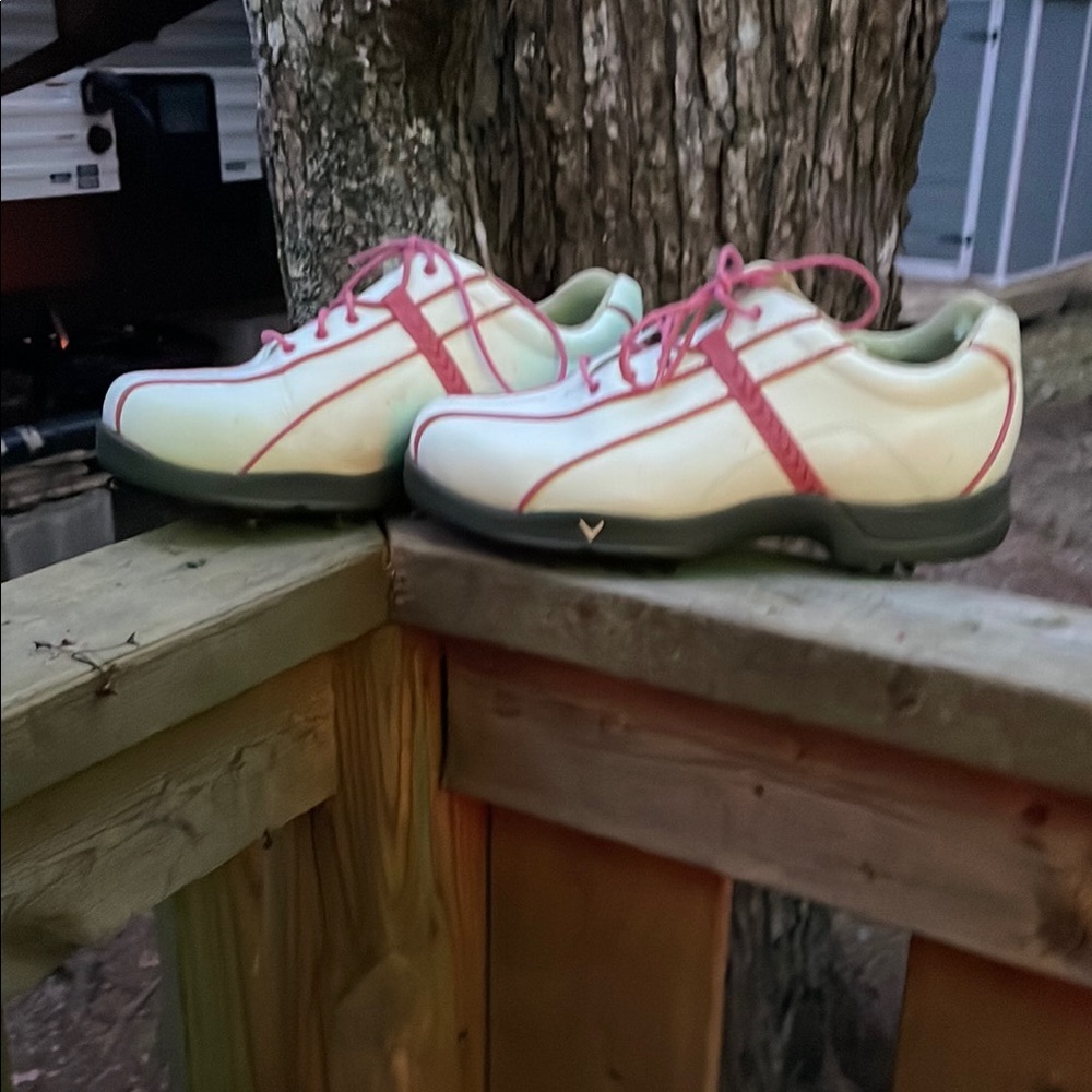 Callaway Women's White and Pink Athletic Shoes